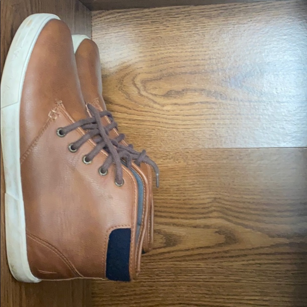 Boys size 5